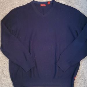 IZOD SWEATER